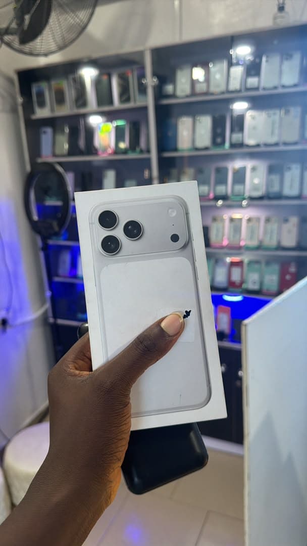 iPhone 17 Pro Max | 256GB