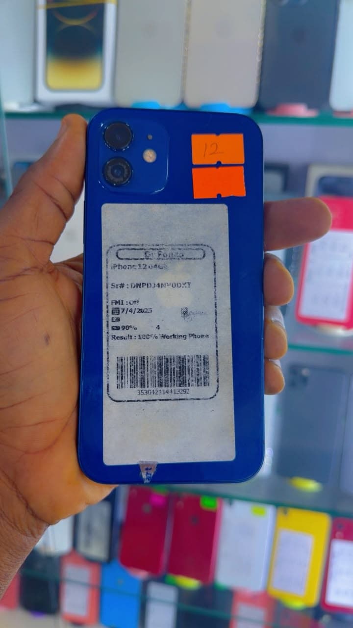 iPhone 12 | 64GB | Blue | BH 90% | WiFi Only