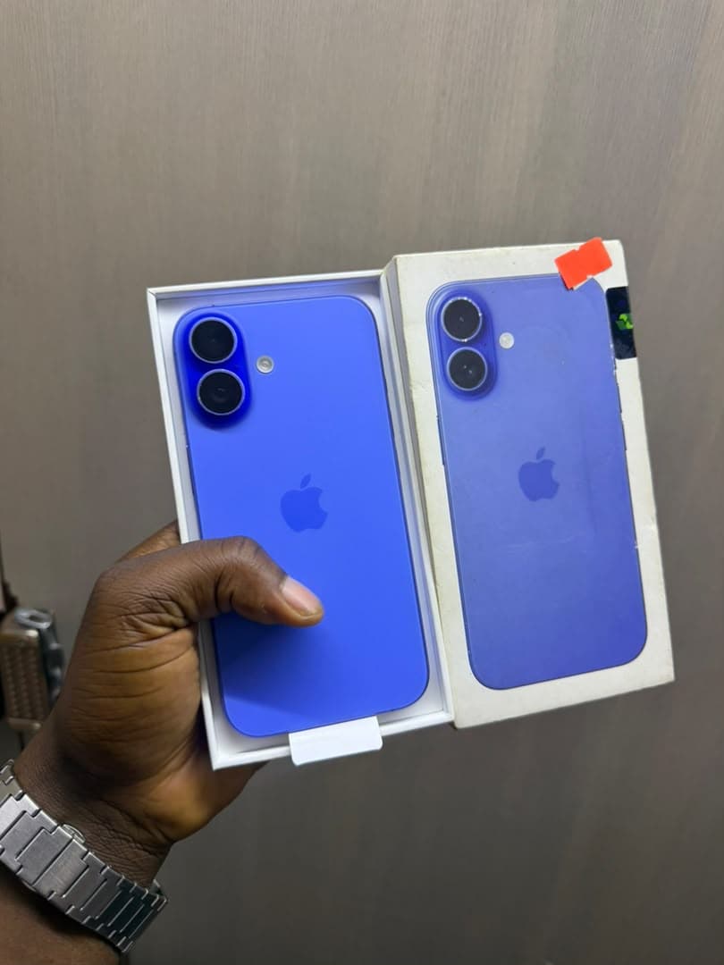 iPhone 16 | 128GB | Ultramarine Blue
